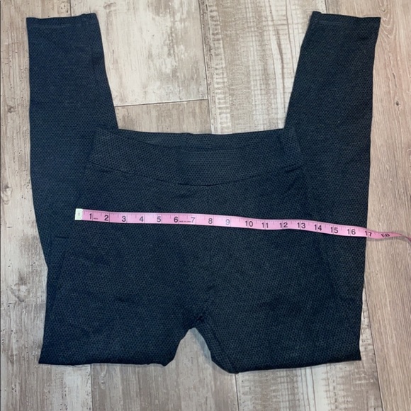 Women’s Lou & Grey Bundle - Picture 12 of 16